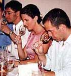 wine_sniffing.jpg